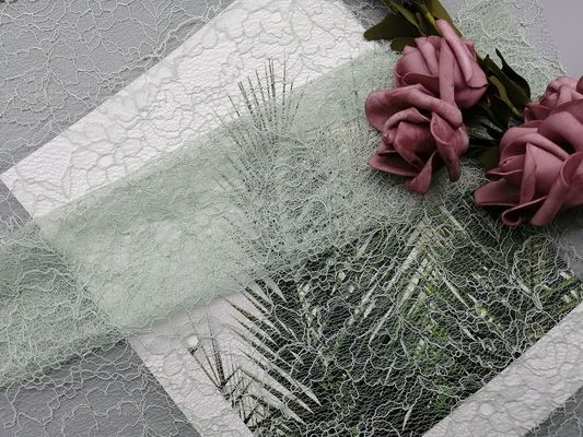 100 ٪ البوليستر حبال أقمشة الدانتيل حسب الطلب اللون المطرزة النسيج