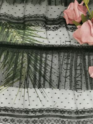 أسود دوت احباط الطباعة مطوي التجعيد شبكة النسيج تول المسحوق